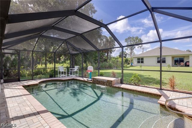 2707 7th ST W, Lehigh Acres, FL 33971