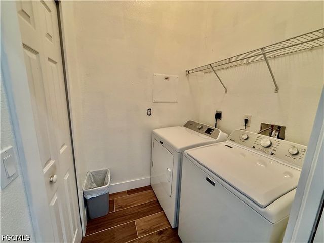 2707 7th ST W, Lehigh Acres, FL 33971