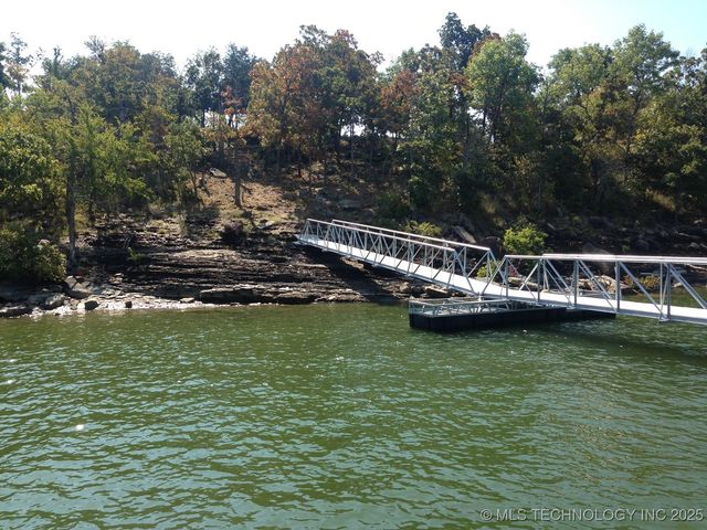 58 Edge Water Road, Eufaula, OK 74432