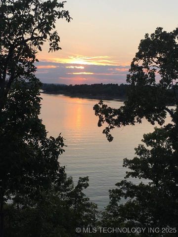 58 Edge Water Road, Eufaula, OK 74432