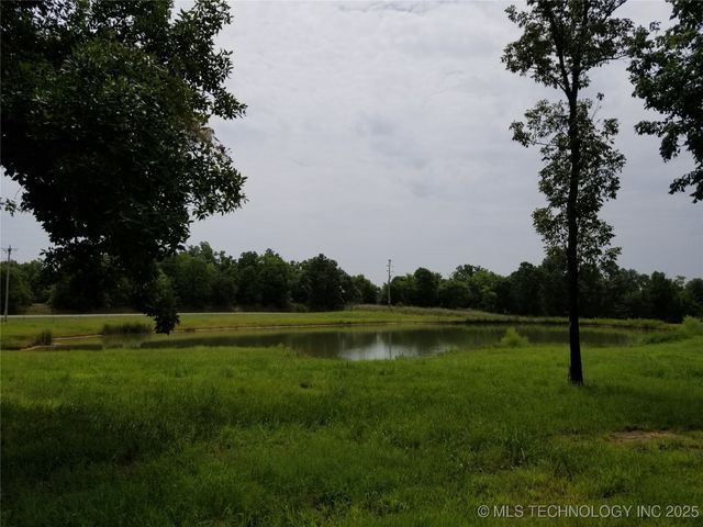 58 Edge Water Road, Eufaula, OK 74432