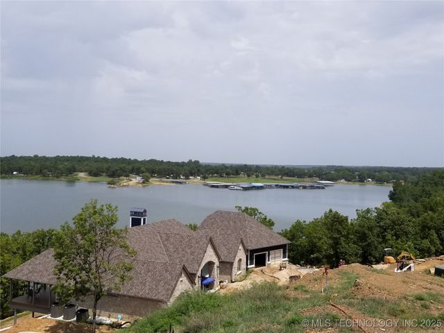 58 Edge Water Road, Eufaula, OK 74432