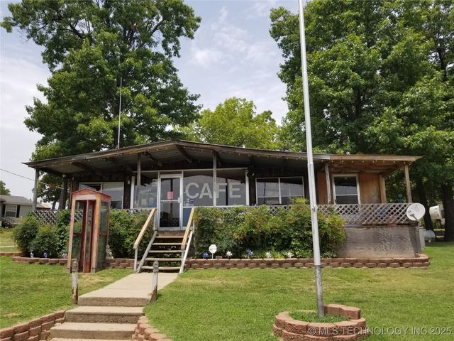 58 Edge Water Road, Eufaula, OK 74432