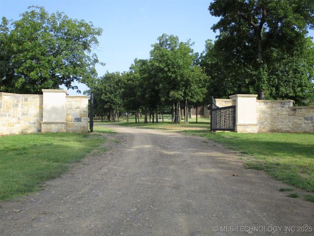 58 Edge Water Road, Eufaula, OK 74432