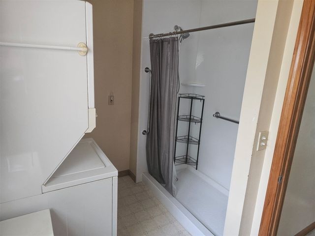 715 Lum Avenue, Kalamazoo, MI 49048