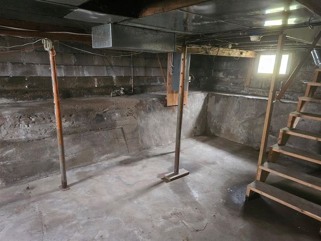 715 Lum Avenue, Kalamazoo, MI 49048
