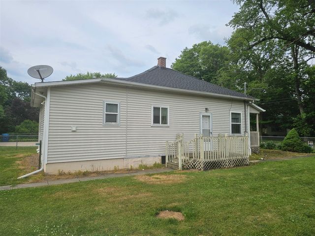 715 Lum Avenue, Kalamazoo, MI 49048