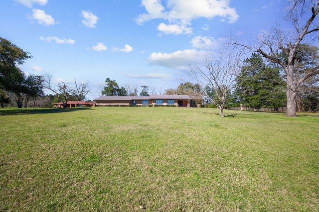 475 EISSMAN ROAD, Leesville, LA 71446