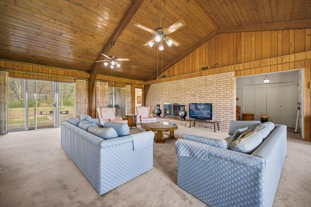 475 EISSMAN ROAD, Leesville, LA 71446