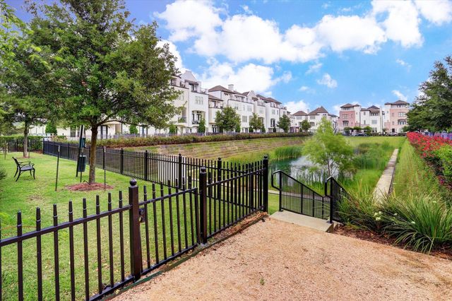 2717 Cohn Street, Houston, TX 77007