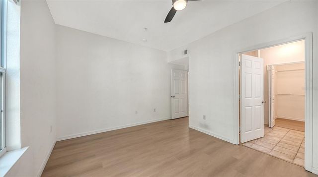 5561 ROSEHILL ROAD 104, Sarasota, FL 34233