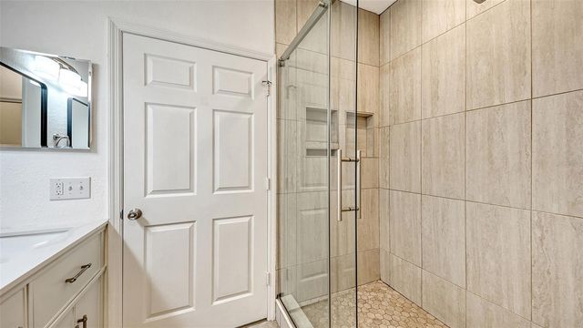 5561 ROSEHILL ROAD 104, Sarasota, FL 34233