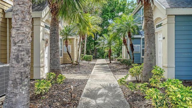 5561 ROSEHILL ROAD 104, Sarasota, FL 34233