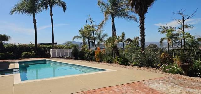 5015 Estates Way, El Cajon, CA 92020