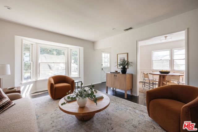 2025 Maycrest Avenue, South Pasadena, CA 91030