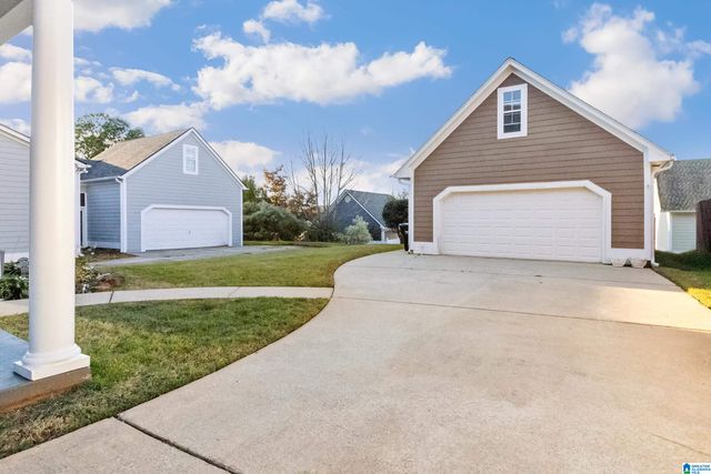 6250 S CLUBVIEW CIRCLE, Bessemer, AL 35022