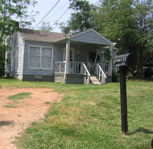 583 Shallowford, Gainesville, GA 30504