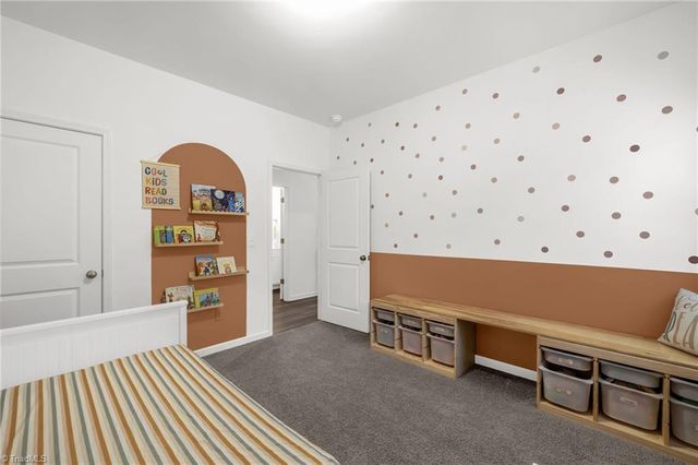 828 Sagemount Street, Jamestown, NC 27282