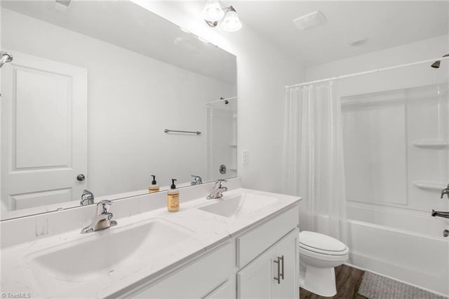 828 Sagemount Street, Jamestown, NC 27282