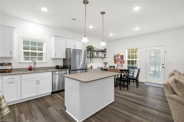 828 Sagemount Street, Jamestown, NC 27282