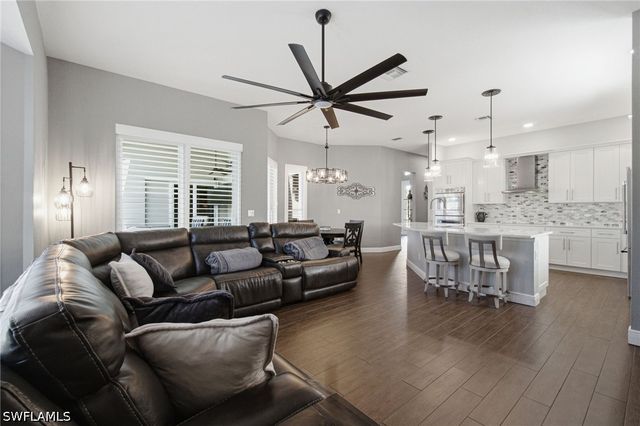5531 Harborage DR, Fort Myers, FL 33908
