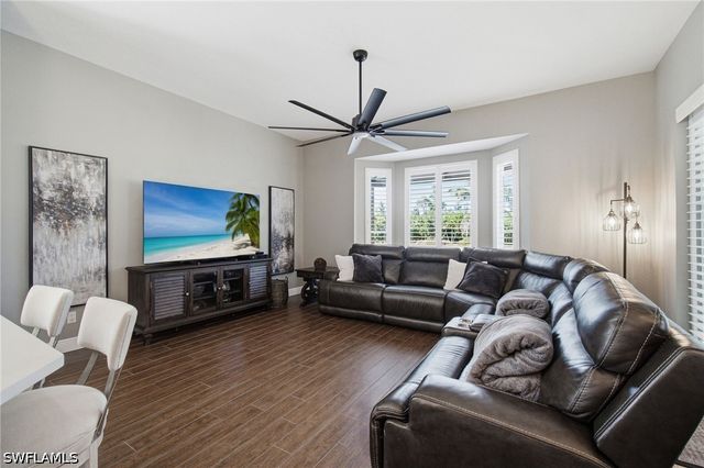 5531 Harborage DR, Fort Myers, FL 33908
