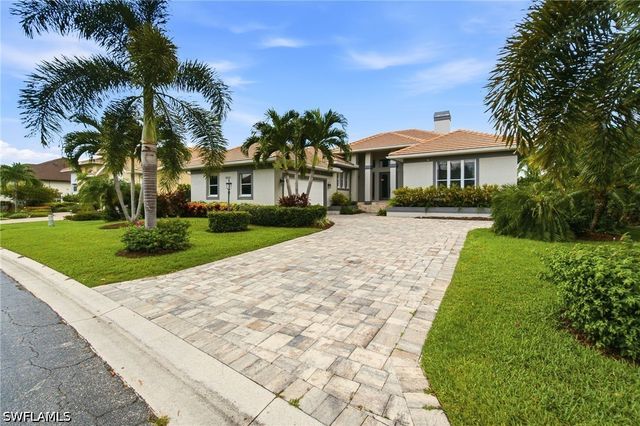 5531 Harborage DR, Fort Myers, FL 33908