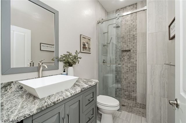 5531 Harborage DR, Fort Myers, FL 33908
