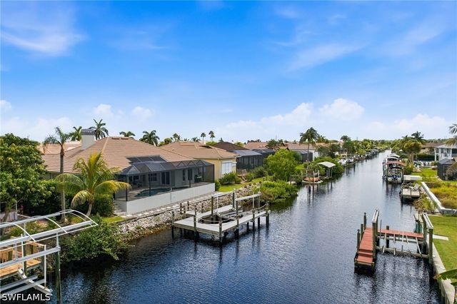 5531 Harborage DR, Fort Myers, FL 33908