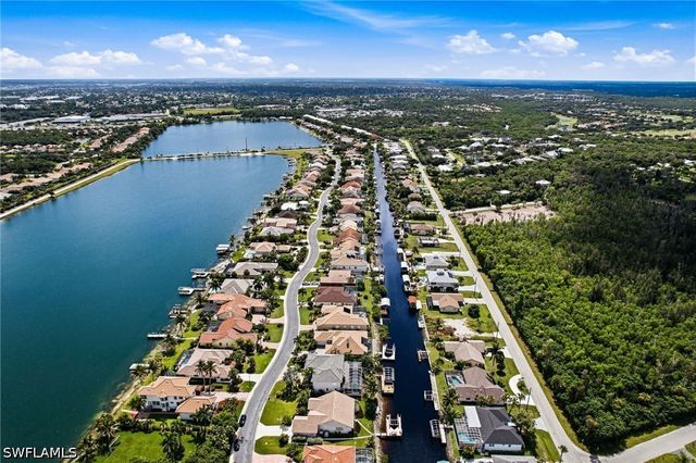 5531 Harborage DR, Fort Myers, FL 33908