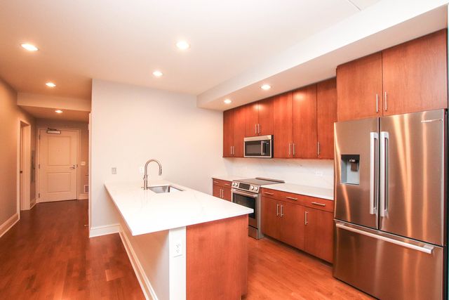 850 N Lake Shore Drive 1310, Chicago, IL 60611