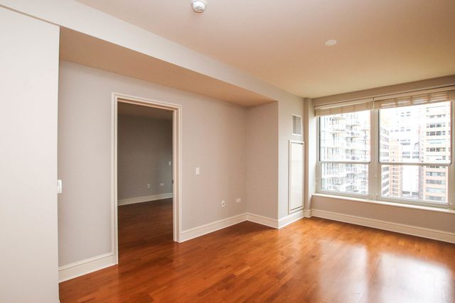 850 N Lake Shore Drive 1310, Chicago, IL 60611