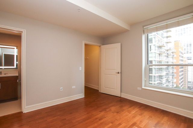 850 N Lake Shore Drive 1310, Chicago, IL 60611