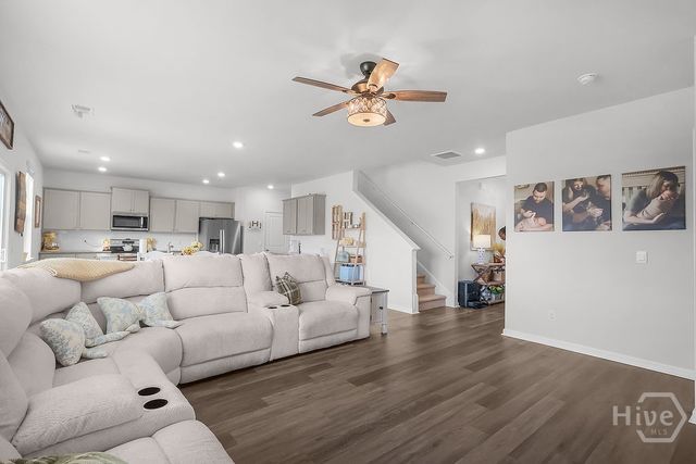 159 Logging Hill Drive, Richmond Hill, GA 31324