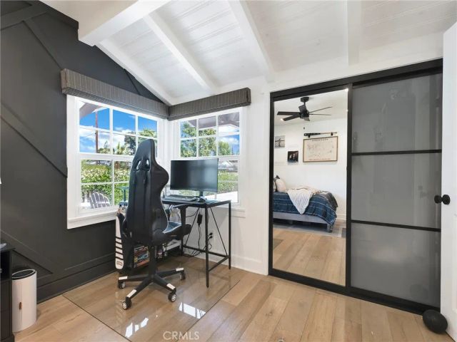 23271 Sylvan, Woodland Hills, CA 91367