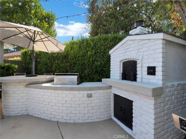 23271 Sylvan, Woodland Hills, CA 91367