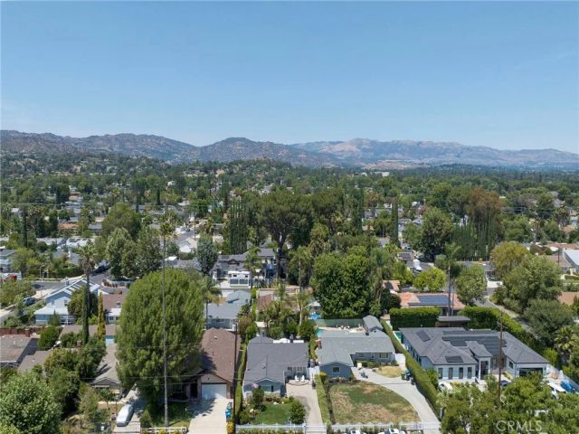 23271 Sylvan, Woodland Hills, CA 91367