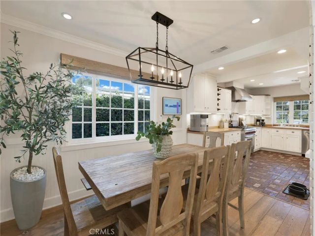 23271 Sylvan, Woodland Hills, CA 91367