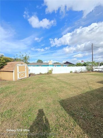 1514 Vicki Drive, Sebring, FL 33870