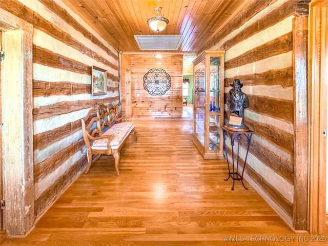 24481 S Manard Road, Fort Gibson, OK 74434