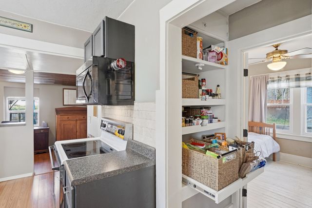 21 ALDEAH AVE, Columbia, MO 65203