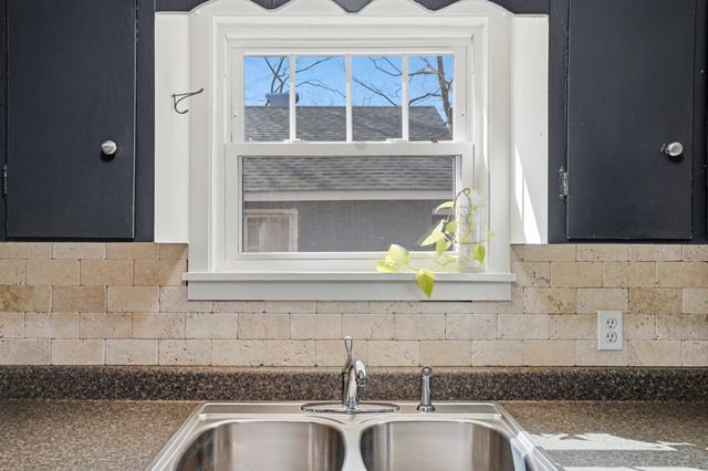 21 ALDEAH AVE, Columbia, MO 65203