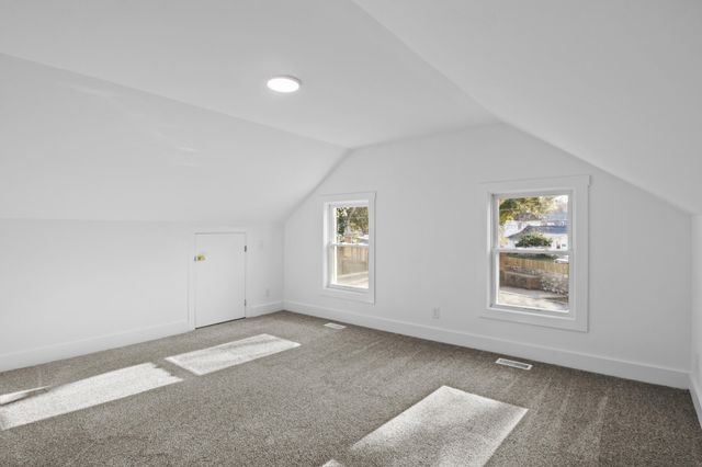 202 Paul Sawyier Drive, Frankfort, KY 40601