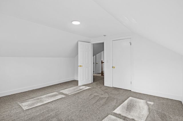 202 Paul Sawyier Drive, Frankfort, KY 40601