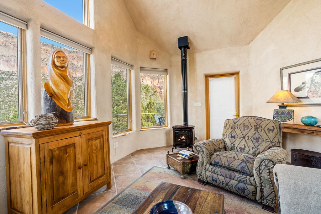 Image 17 of property listing at 467 Madrid Road, Jemez Springs, NM 87025