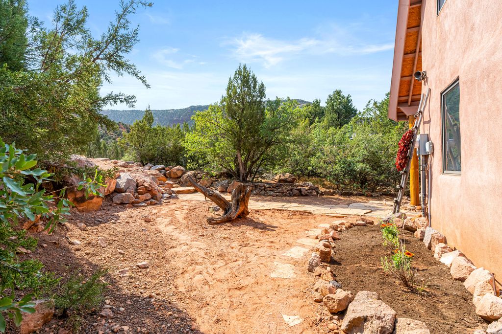 Image 39 of property listing at 467 Madrid Road, Jemez Springs, NM 87025