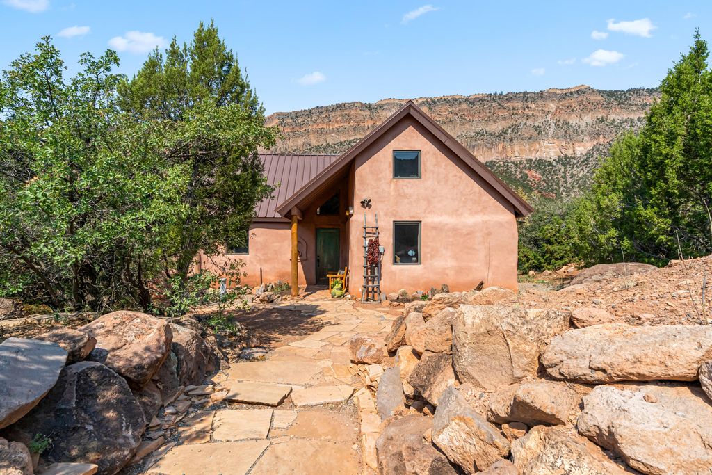 Image 42 of property listing at 467 Madrid Road, Jemez Springs, NM 87025