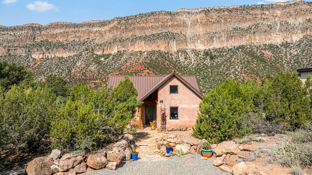 Image 44 of property listing at 467 Madrid Road, Jemez Springs, NM 87025