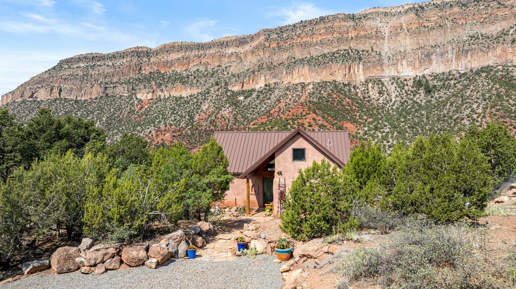 Image 50 of property listing at 467 Madrid Road, Jemez Springs, NM 87025