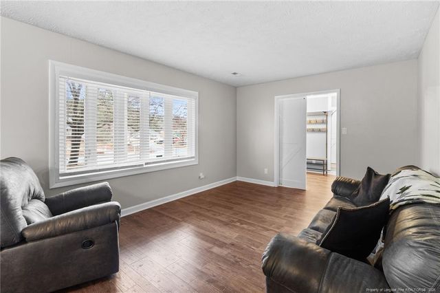 7044 Timbercroft Lane, Fayetteville, NC 28314